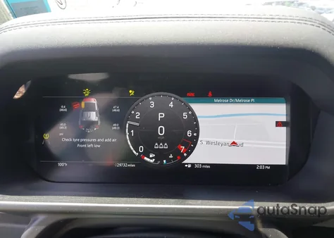 2024 Land Rover Defender 110 P400 S z USA, uszkodzony, nr VIN SALEJ7EU9R2245865